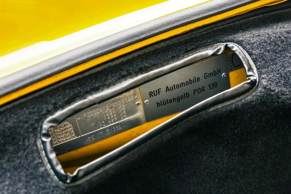 Porsche 911 RUF CTR Yellowbird: Легенда скорости и тюнинга
