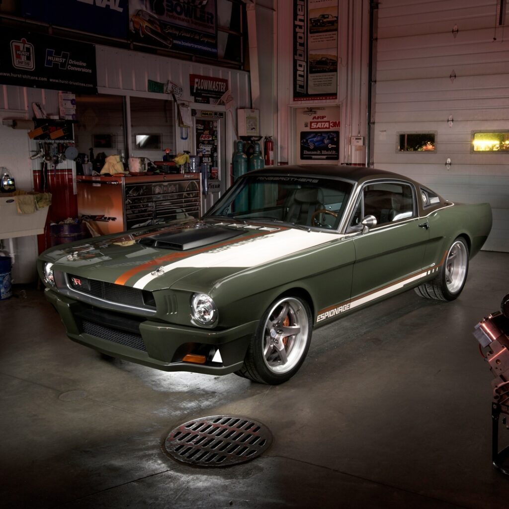 Рестомод Ford Mustang Fastback 1965 года с 959-сильным V8 от Ringbrothers и Wegner Motorsports