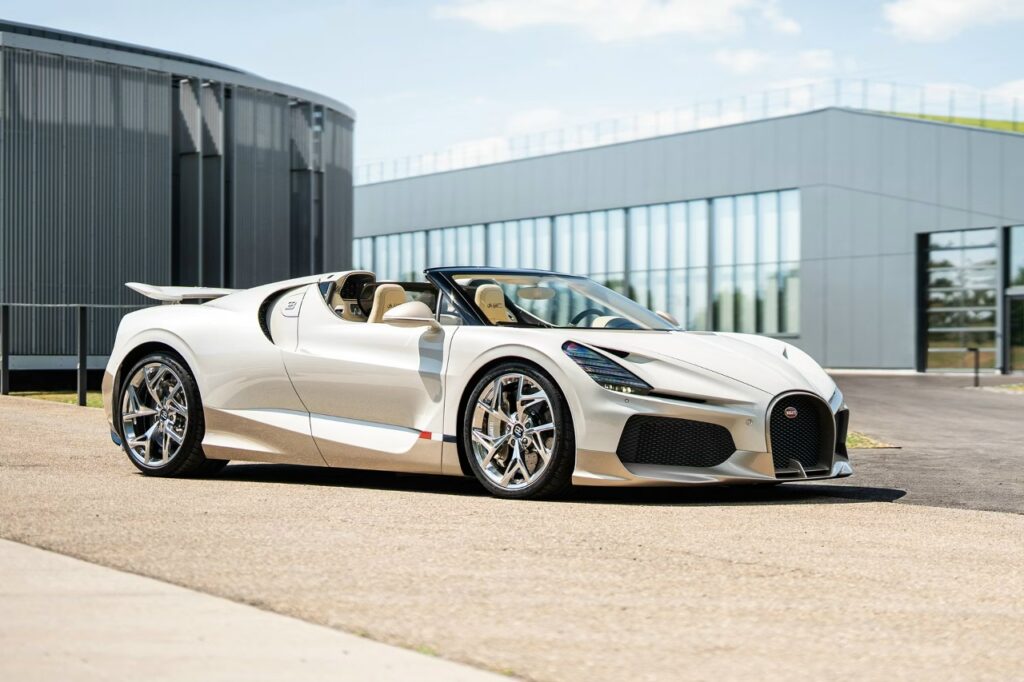 Bugatti завершает эпоху двигателя W16 выпуском гиперкара W16 Mistral