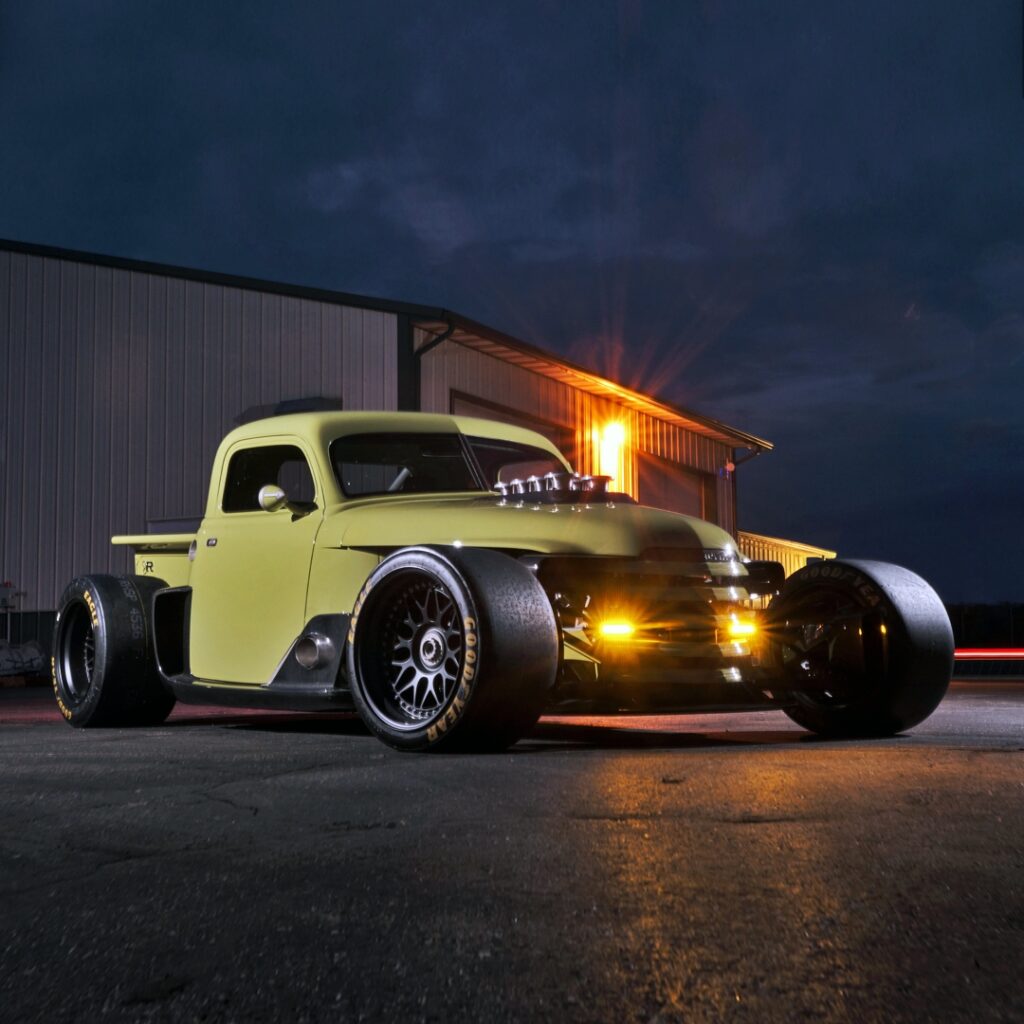 Аналитический обзор уникального хот-рода Enyo 1948 Chevrolet Super Truck от Ringbrothers