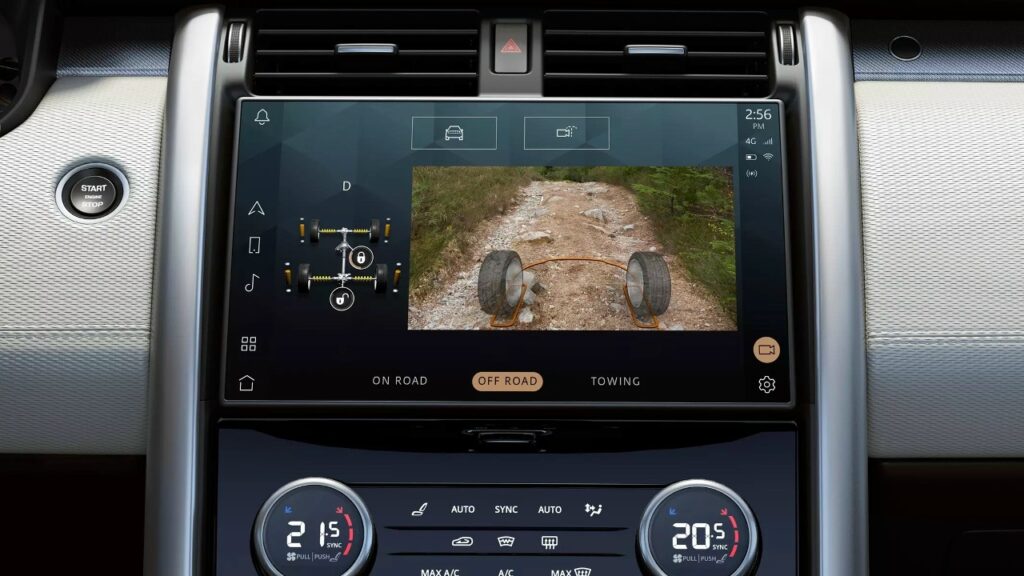 Land Rover отзывает более 15 тысяч Discovery из-за проблем с камерой заднего вида