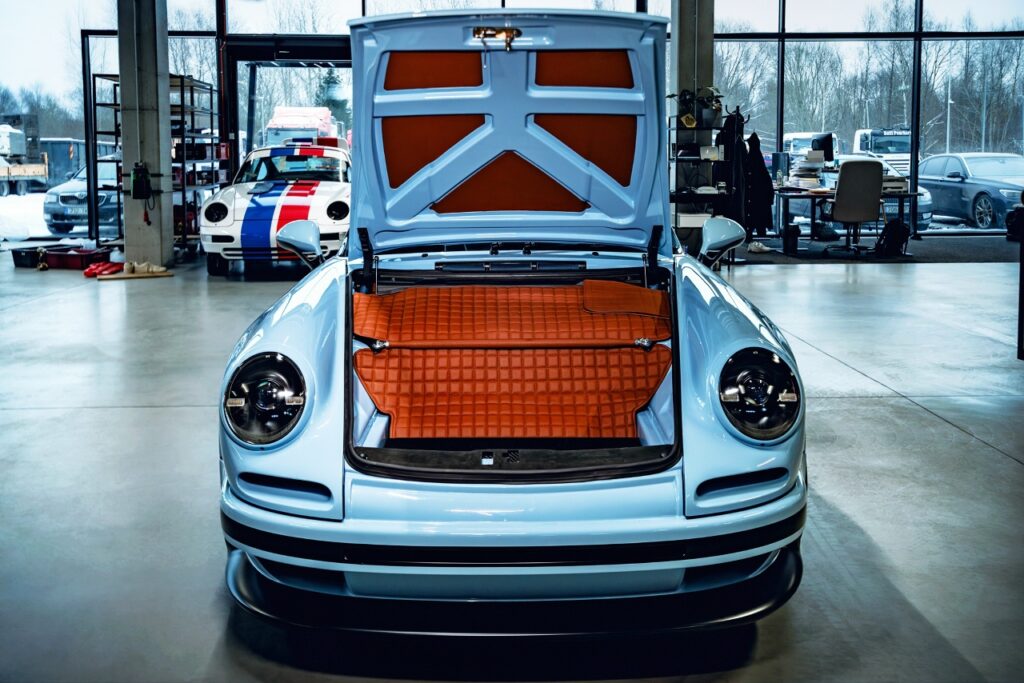 Рестомод Kalmar 7-97 Turbo на базе Porsche 911 993: мощность, стиль и эксклюзивность