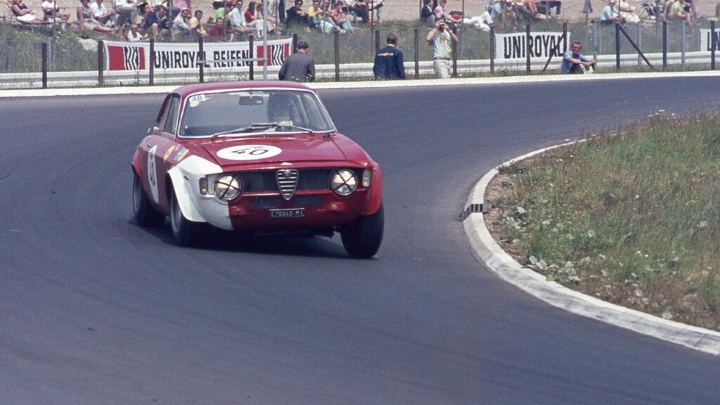 Успех Alfa Romeo Giulia Sprint GTA на этапе ETCC 1969 года в Нюрбургринге