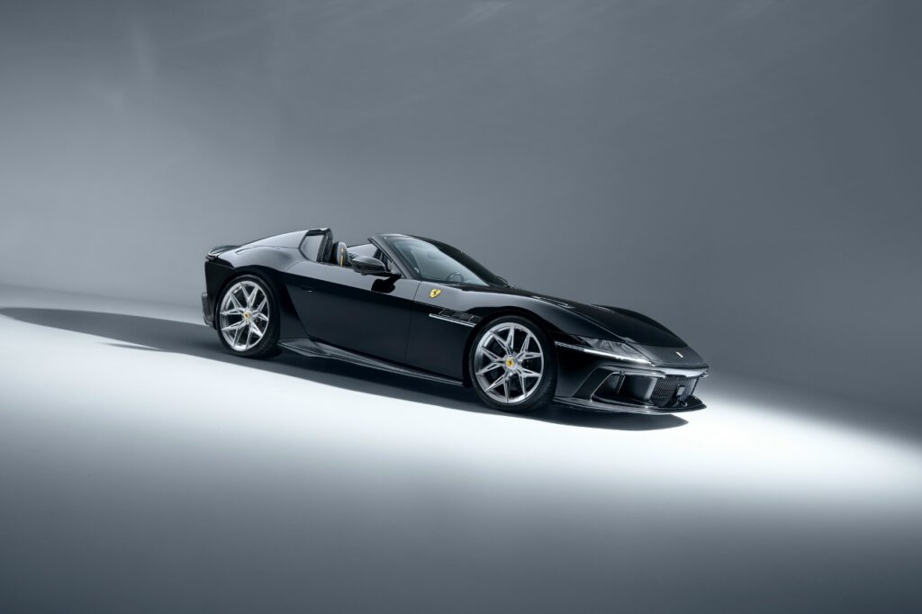 Комплексный тюнинг Ferrari 12Cilindri Spider от Novitec: обзор ключевых изменений и технических характеристик