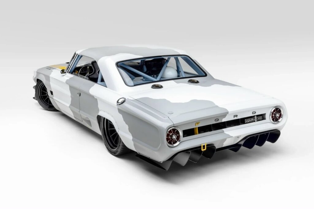 Ruffian 500: Революционный тюнинг Ford Galaxie 500 для трека и дороги общего пользования