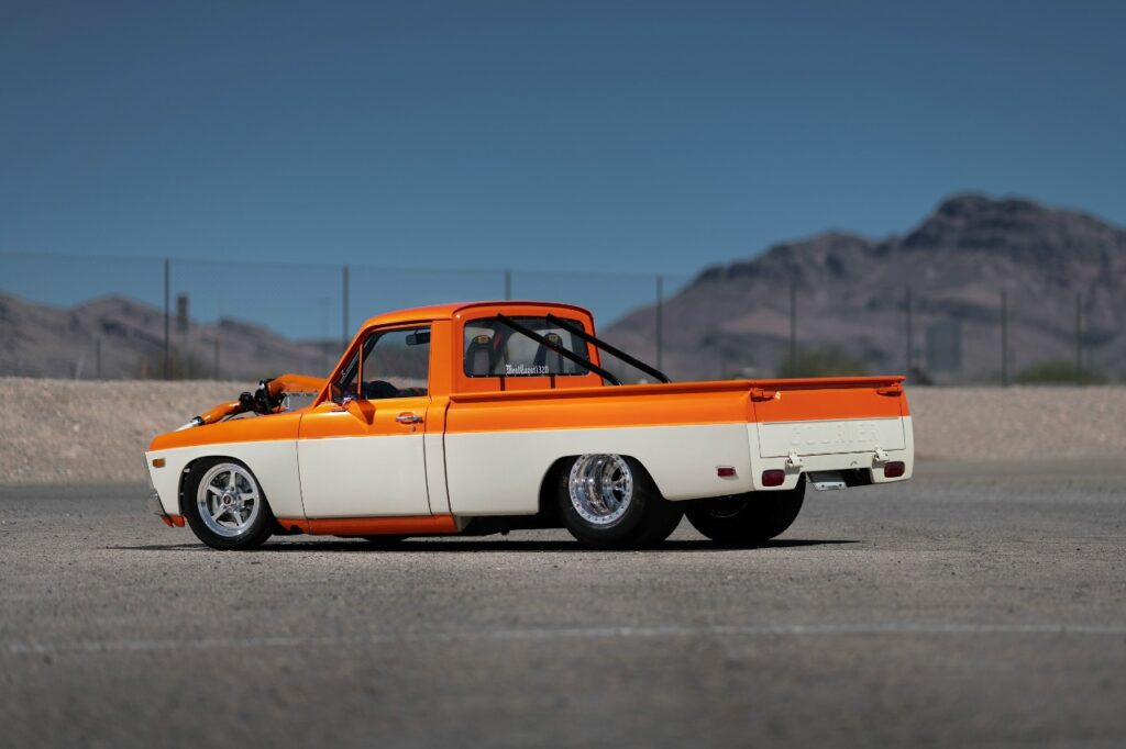 Аналитический обзор: Тюнинг пикапа Ford Courier 1972 года с двигателем V8 и двойным турбонаддувом