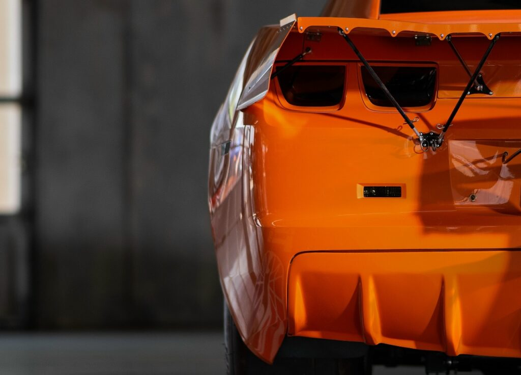 Мощь и технологии: обзор тюнинга Chevrolet Camaro с двигателем на 2000 л.с.