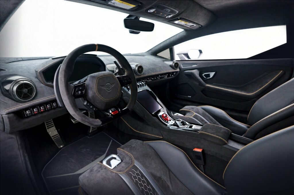 Rezvani Dune: Аналитический обзор сверхмощного внедорожного суперкара на базе Lamborghini Huracan