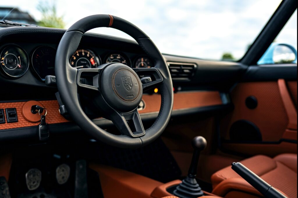 Рестомод Kalmar 7-97 Turbo на базе Porsche 911 993: мощность, стиль и эксклюзивность