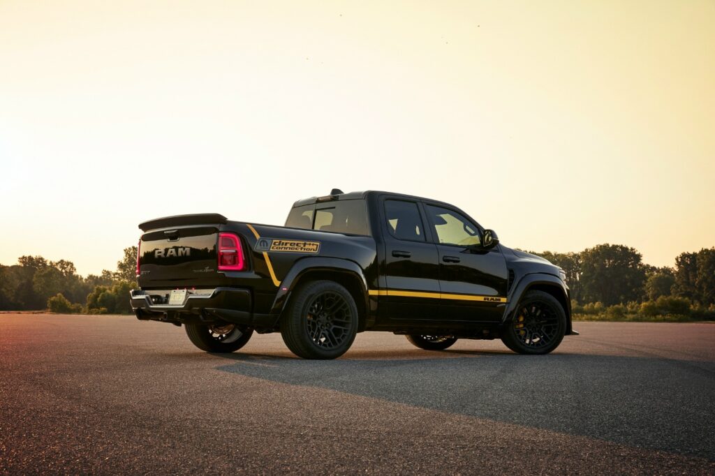 Mopar Direct Connection: заводской тюнинг для Dodge Rumble Bee с мощностью свыше 900 л.с.