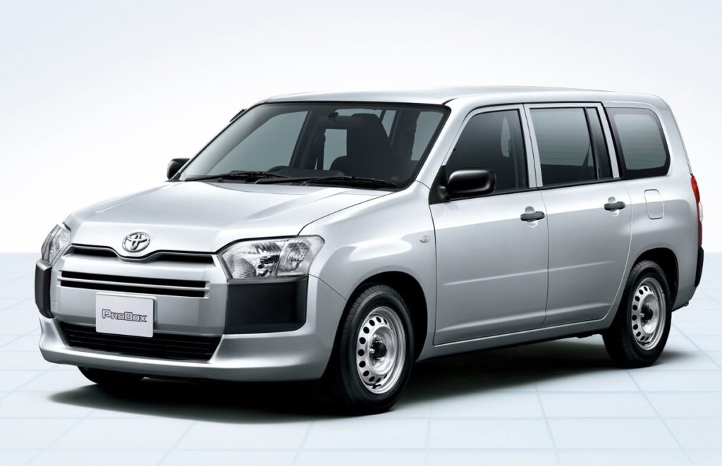Обновленный Toyota Probox: новая система телематики и безопасность за 1,1 млн рублей