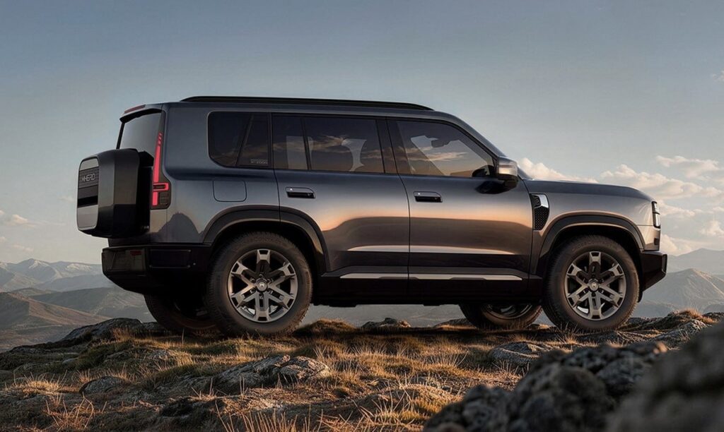 Обзор салона и технических характеристик нового гибридного SUV M-Hero X700