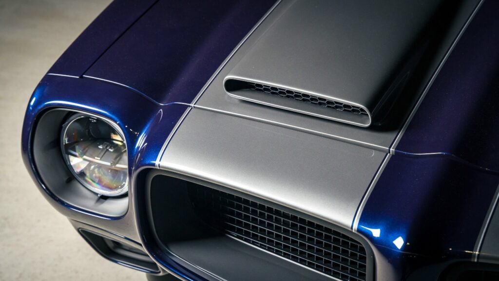 Рестомод 1971 Pontiac Firebird с двигателем V8: проект Detroit Speed & Engineering