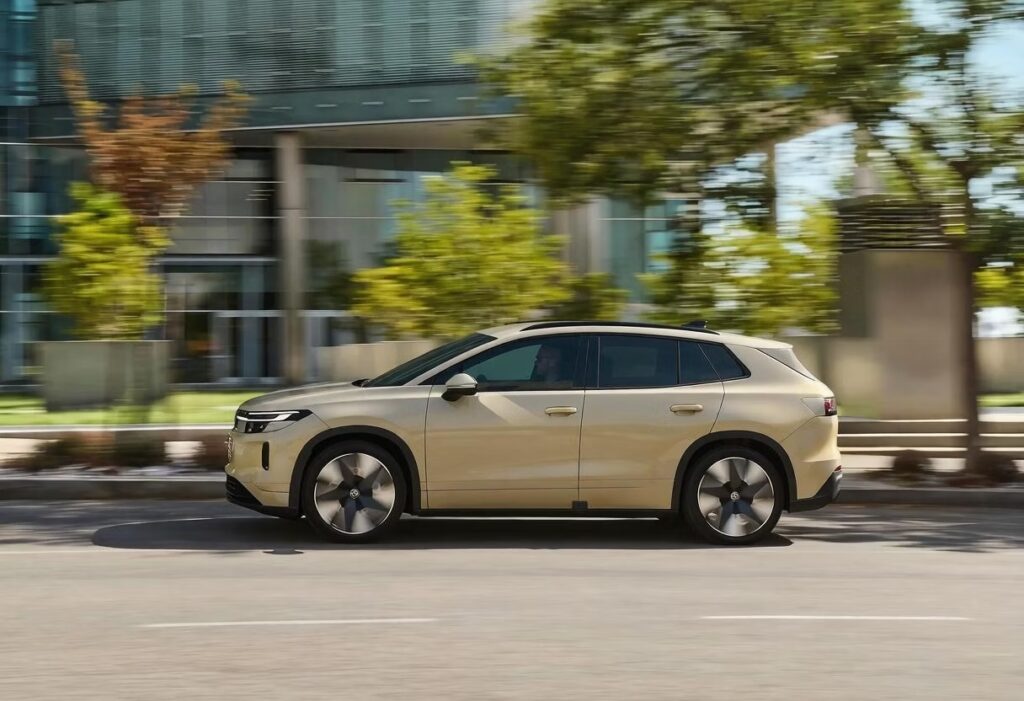 Первый взгляд на новый электрокроссовер Volkswagen Tiguan ID: дизайн и особенности