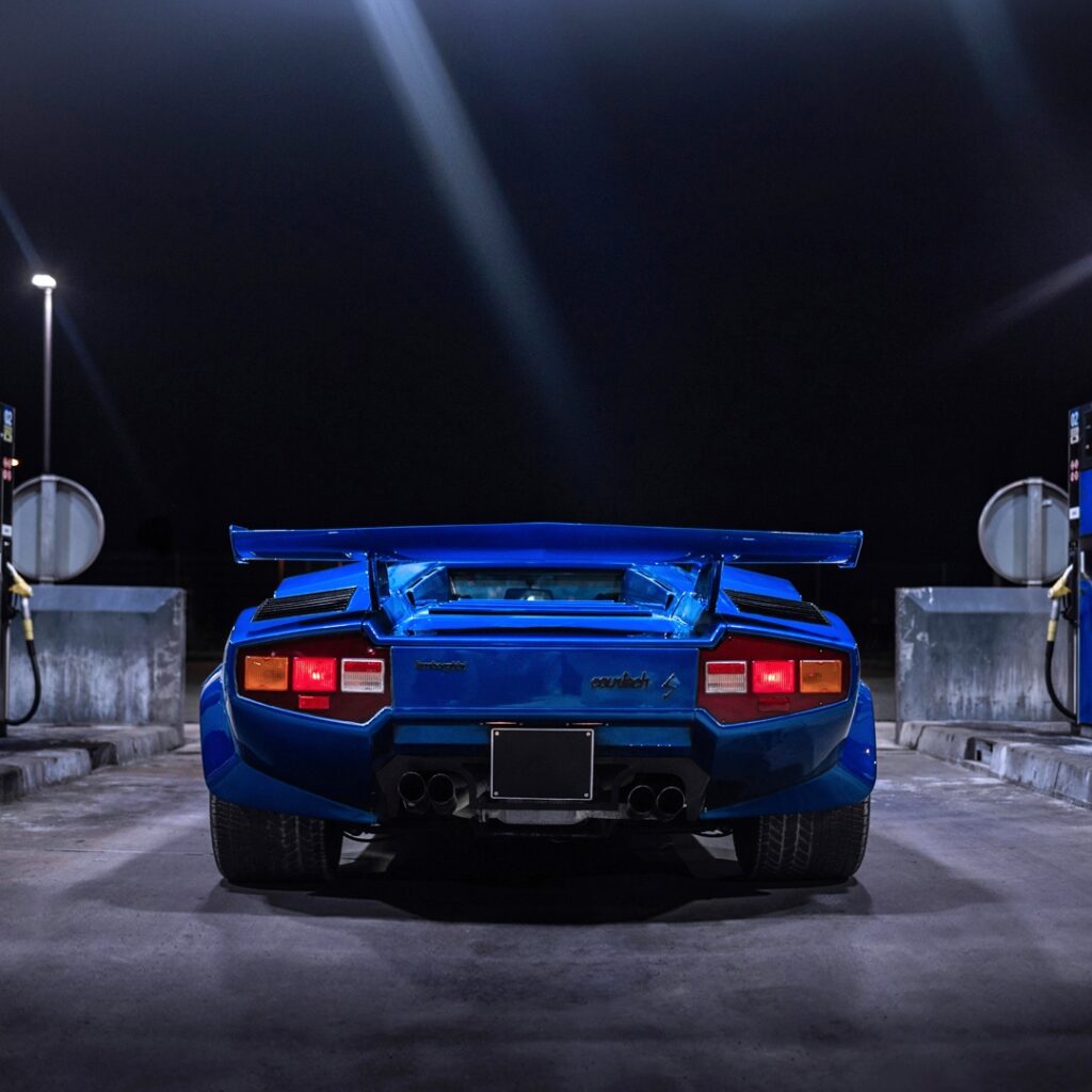 Аналитический обзор Lamborghini Countach LP400 S 1978 года: технические особенности и историческое значение