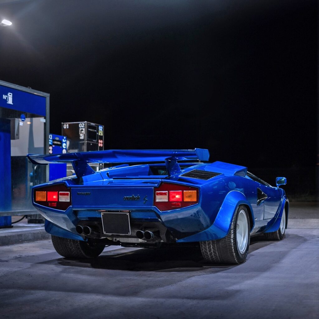 Аналитический обзор Lamborghini Countach LP400 S 1978 года: технические особенности и историческое значение