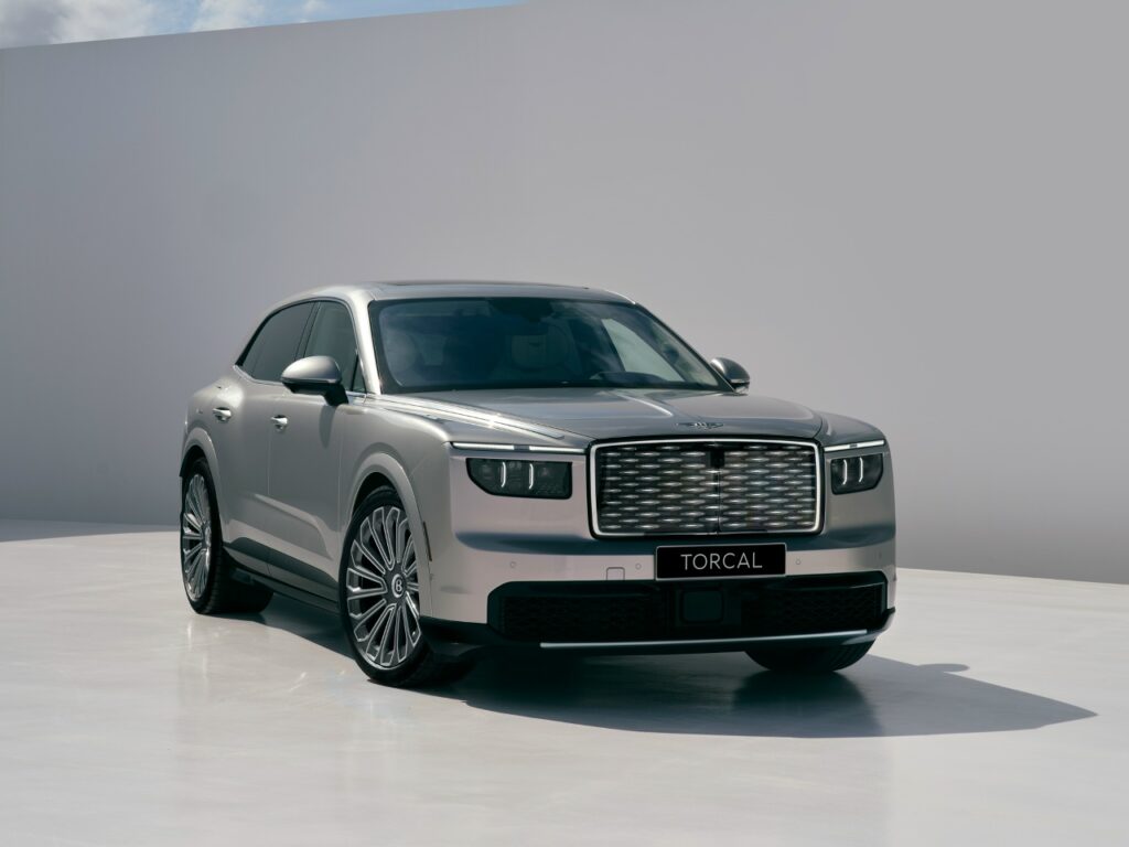 Bentley Torcal — первый электрокроссовер Bentley с выдающимися техническими характеристиками