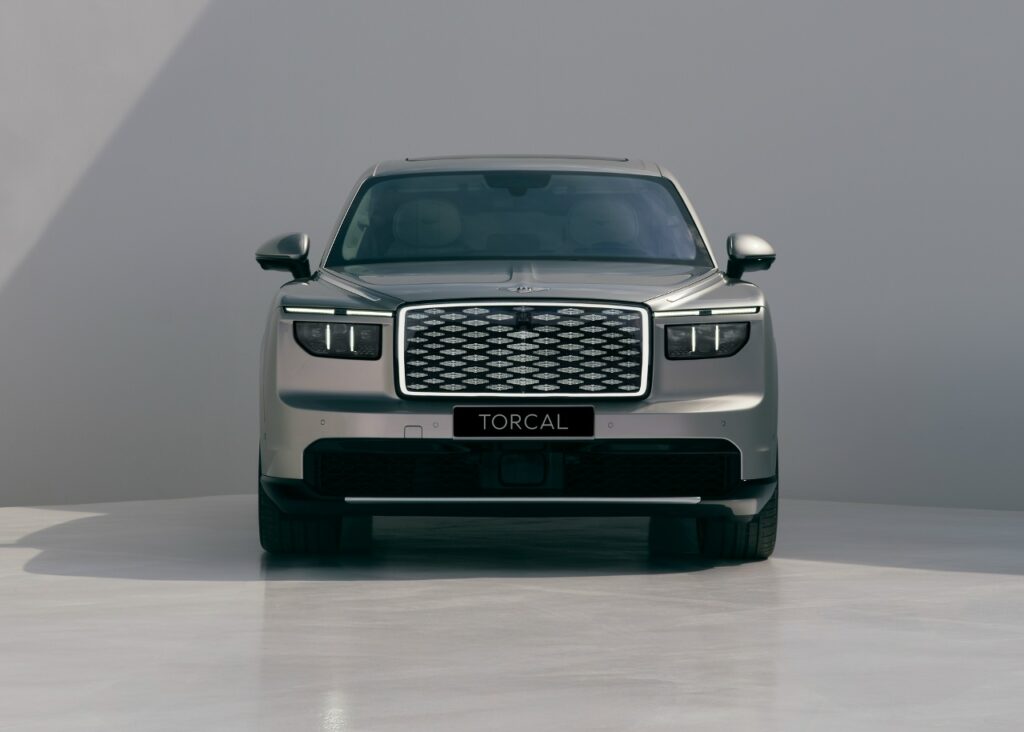 Bentley Torcal — первый электрокроссовер Bentley с выдающимися техническими характеристиками