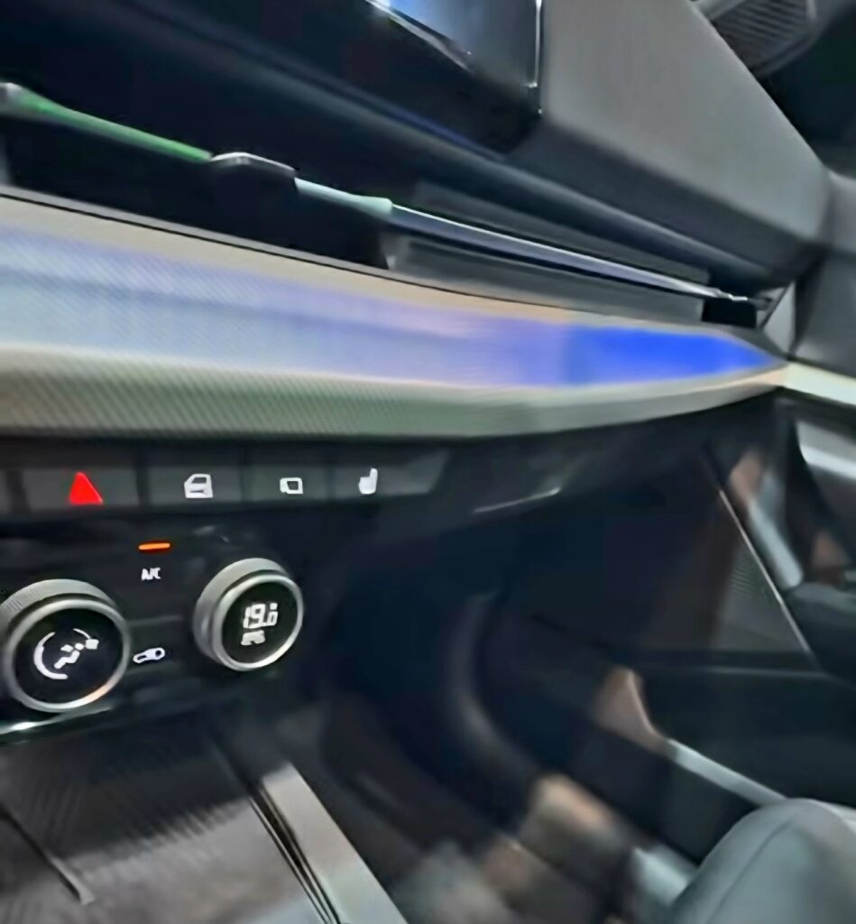 Атмосферная подсветка интерьера в LADA Azimut: обзор и особенности