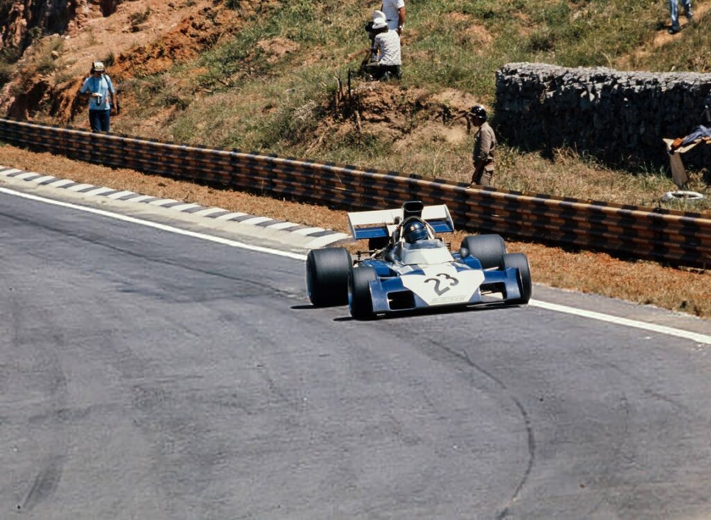 Исторический момент Формулы-1: Луис Буэно на Surtees TS9B в Гран-При Бразилии 1973 года