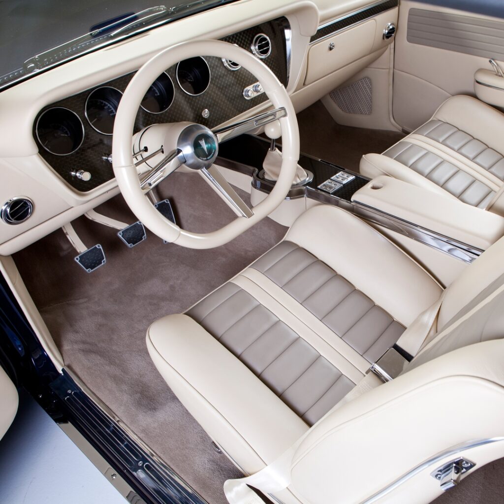 Рестомод Pontiac GTO 1967 года: сочетание классики и современных технологий от Kindig It Design