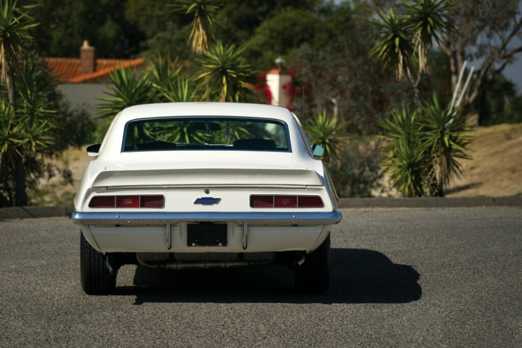 Chevrolet Camaro ZL-1 COPO 1969: Инженерный прорыв в эпоху маслкаров