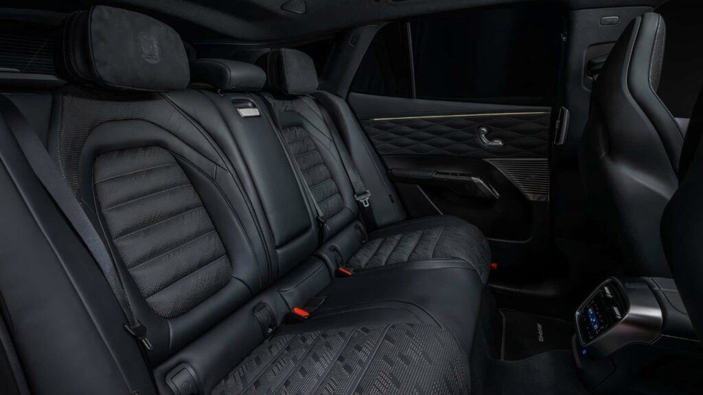 Mercedes-AMG расширяет электрическую линейку: технический обзор нового кроссовера GT