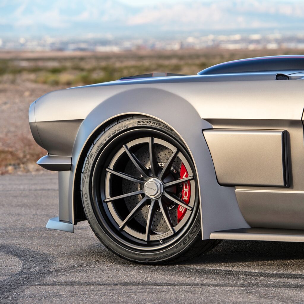 Аналитика проекта Vicious: уникальный 1000-сильный Ford Mustang Fastback 1965 года от Timeless Kustoms
