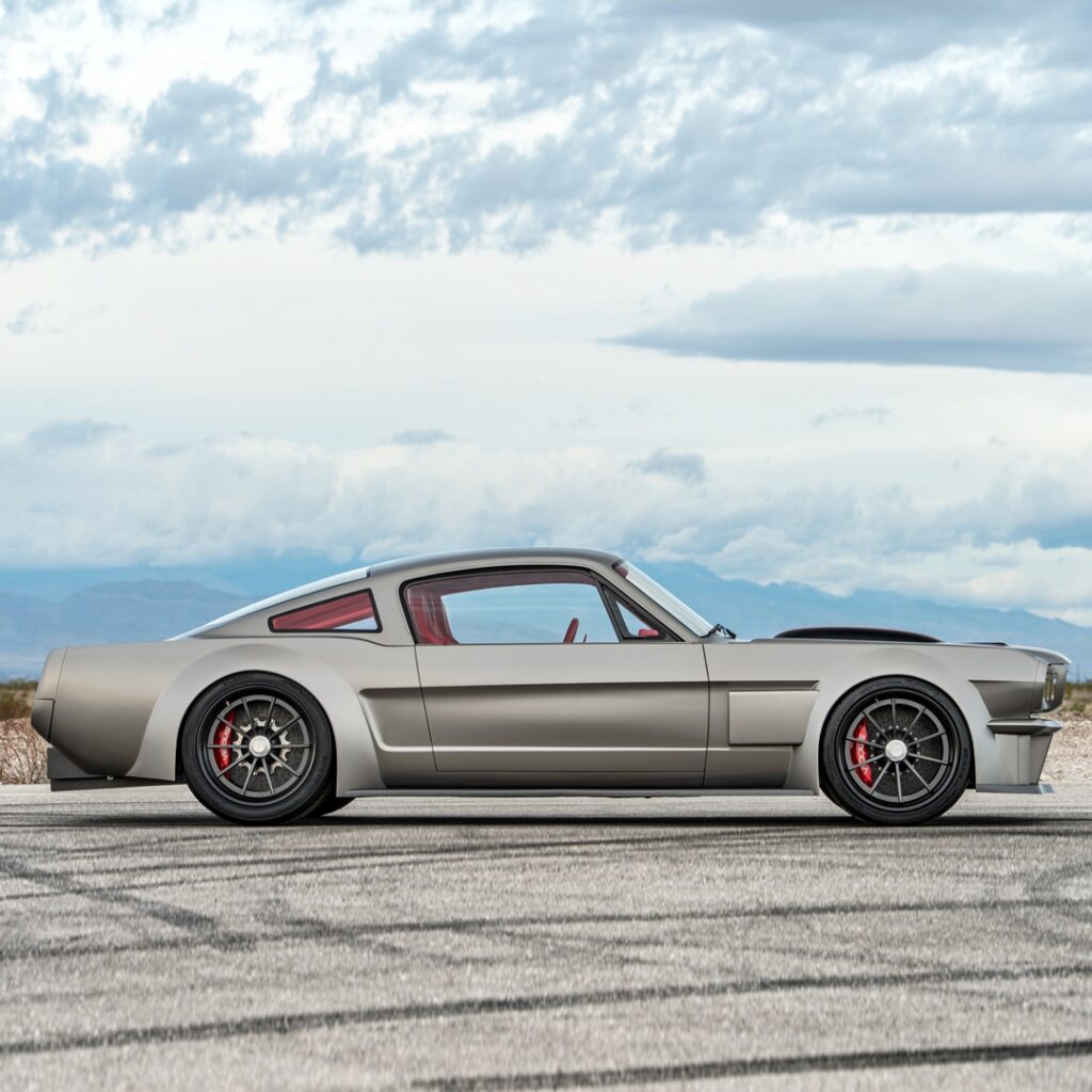 Аналитика проекта Vicious: уникальный 1000-сильный Ford Mustang Fastback 1965 года от Timeless Kustoms