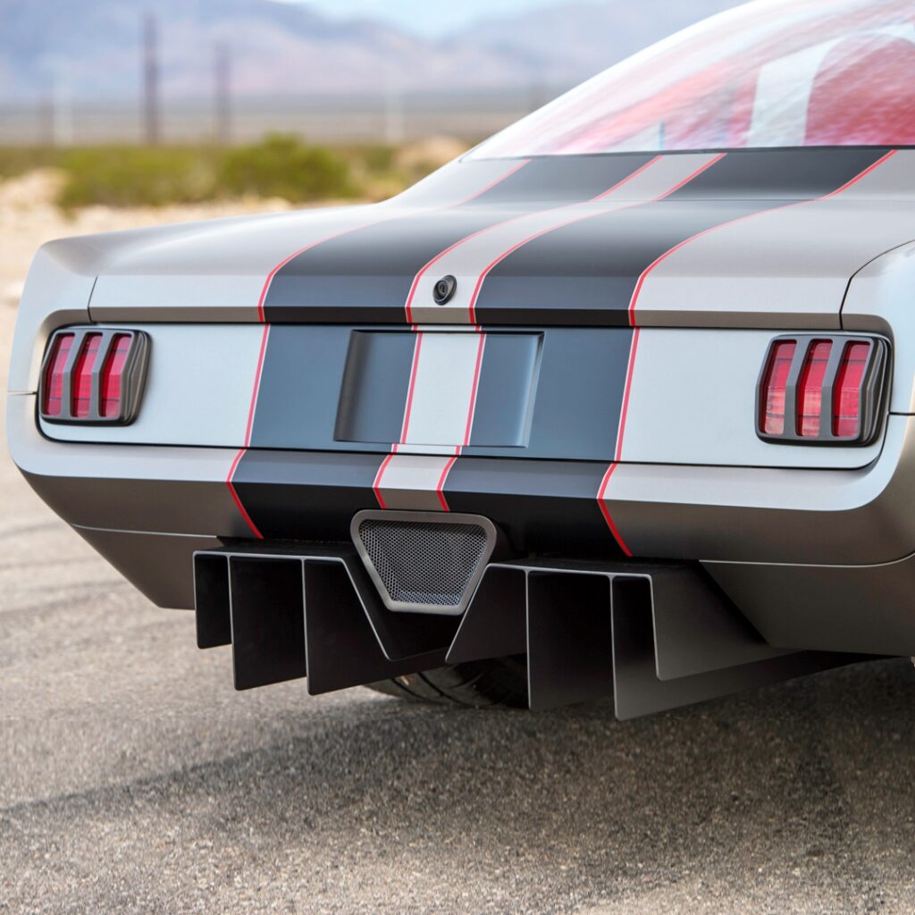 Аналитика проекта Vicious: уникальный 1000-сильный Ford Mustang Fastback 1965 года от Timeless Kustoms