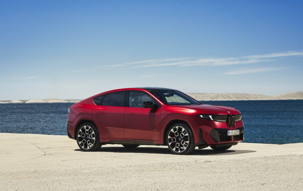 BMW iX4: новый электрокупе-кроссовер на платформе Neue Klasse с расширенным запасом хода