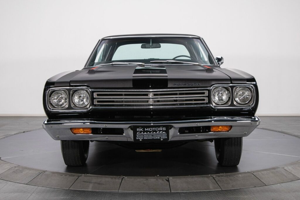 Техническая ретроспектива: Возвращение легендарного 900-сильного Plymouth Road Runner GTX