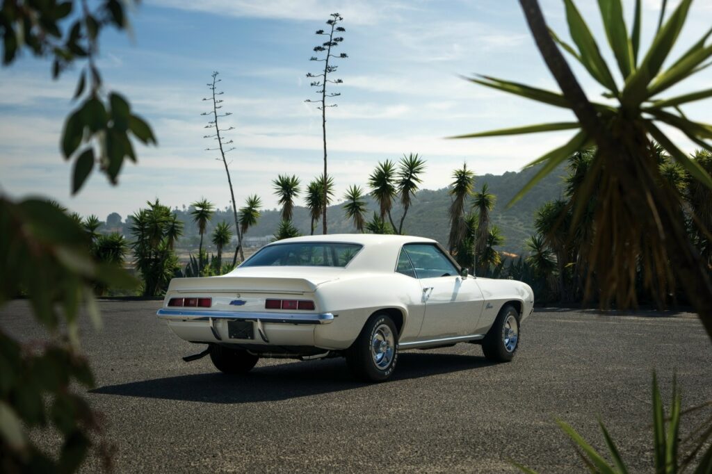 Chevrolet Camaro ZL-1 COPO 1969: Инженерный прорыв в эпоху маслкаров