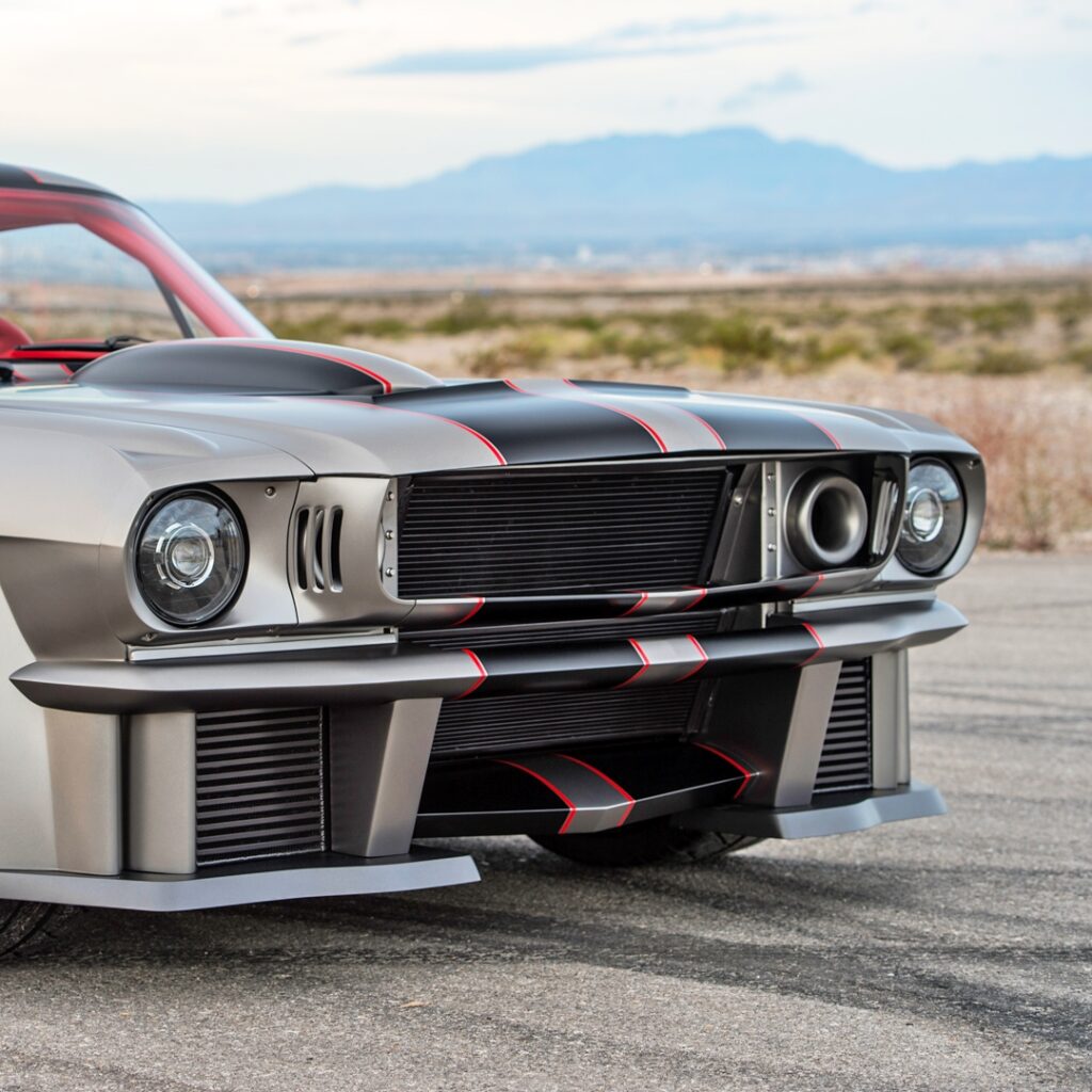 Аналитика проекта Vicious: уникальный 1000-сильный Ford Mustang Fastback 1965 года от Timeless Kustoms