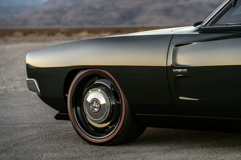 Аналитический обзор рестомода Dodge Charger 1969 года «Defector» от Ringbrothers