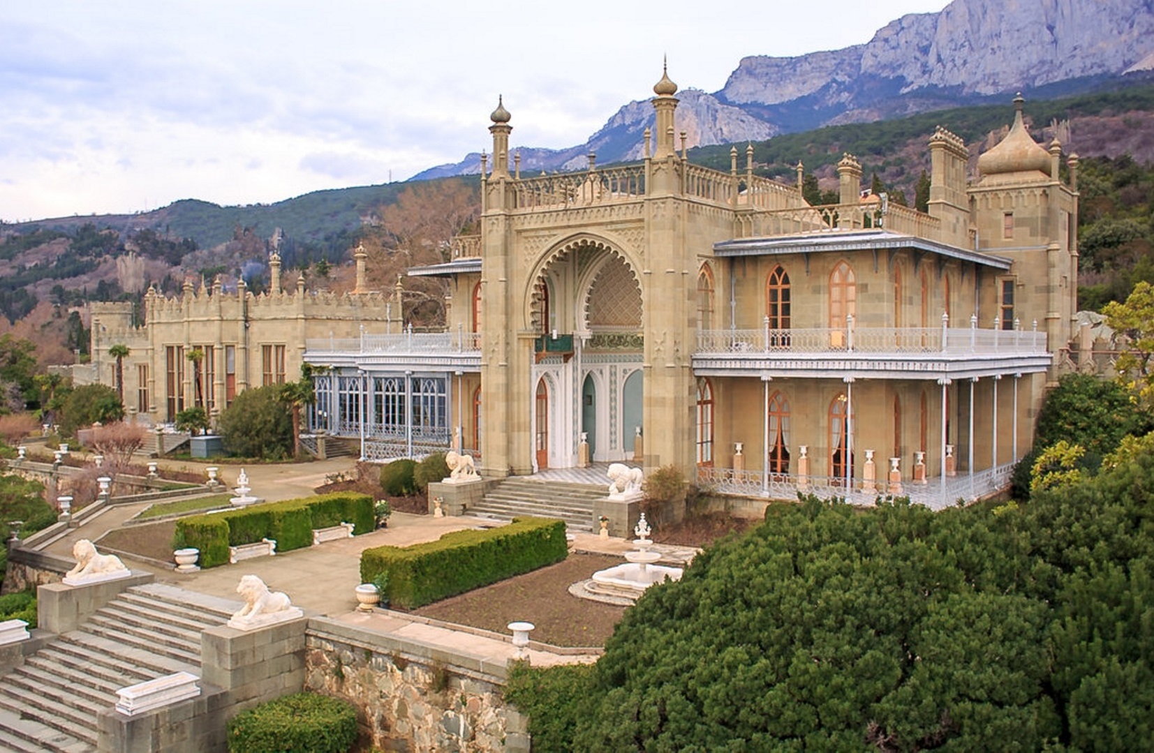 Экскурсионный тур в Крым, Царская лазурь Крыма, Воронцовский дворец