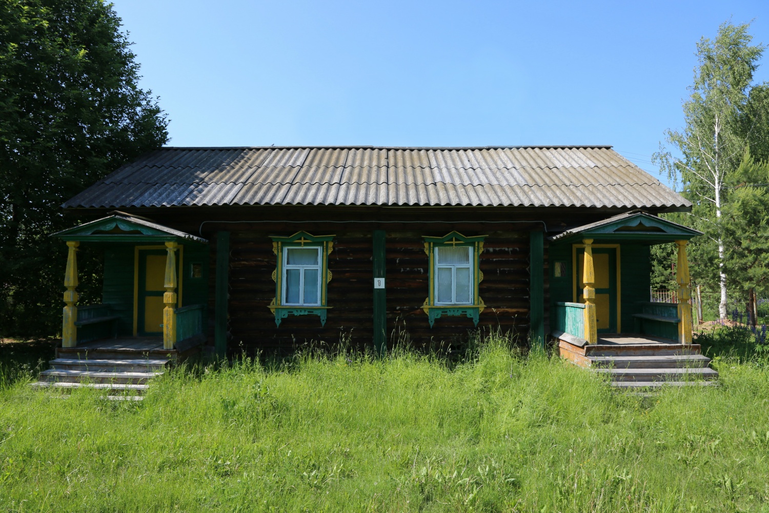 Снять дом в деревне нижегородская. Подсолнухи база отдыха Нижегородская область.