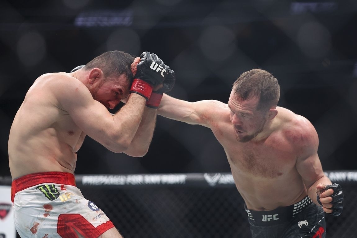 Россияне на UFC 333: Пётр Ян защитил пояс, Мовсар Евлоев потерпел первое поражение