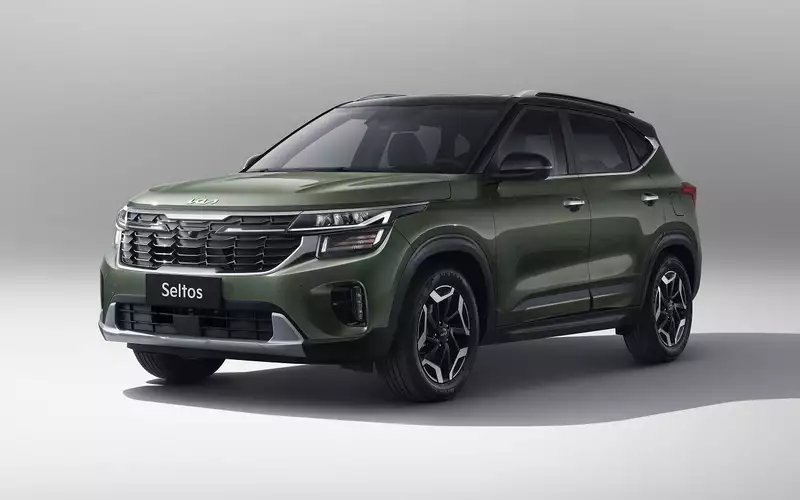 Новые Kia Seltos из Китая продают в России от 2 млн рублей