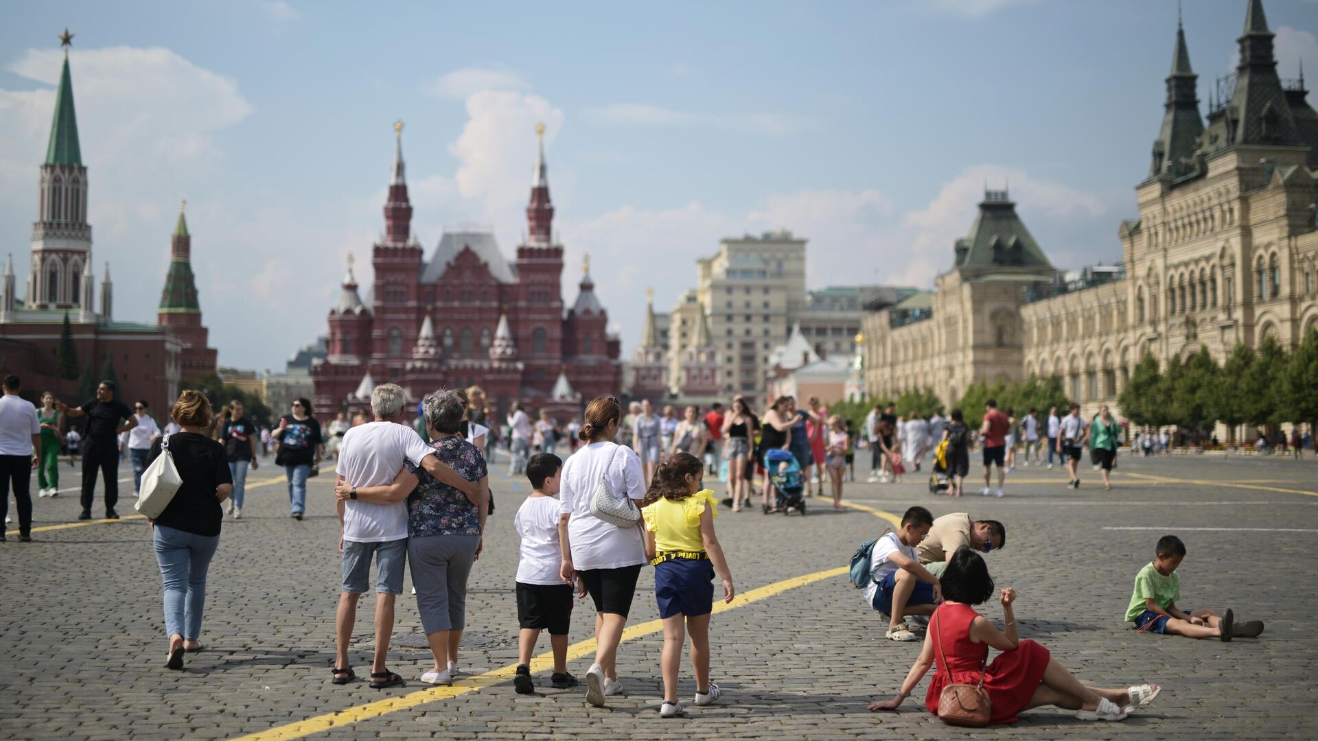 Москва с воды: как прогулка по реке меняет взгляд на столицу
