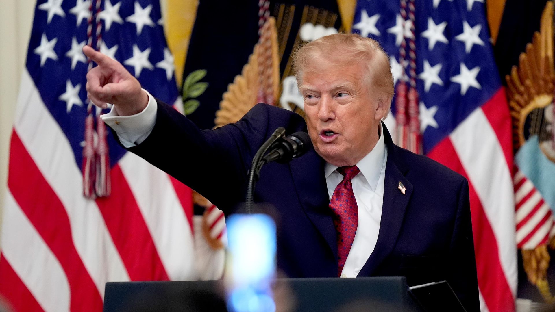 Конгресс США может не утвердить оборонный бюджет Трампа на $1,5 трлн