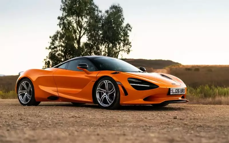 McLaren 750S останется в производстве до 2027 года и станет последним чистым V8 марки