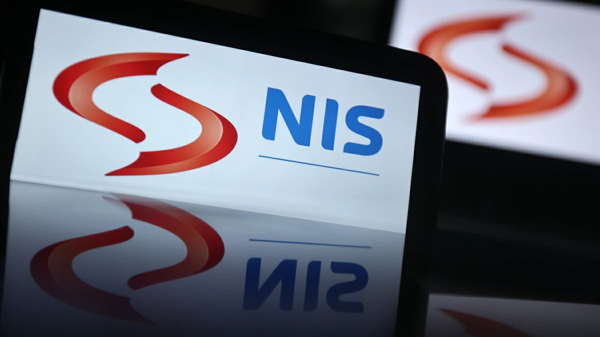 MOL договорилась о покупке российской доли в сербской NIS