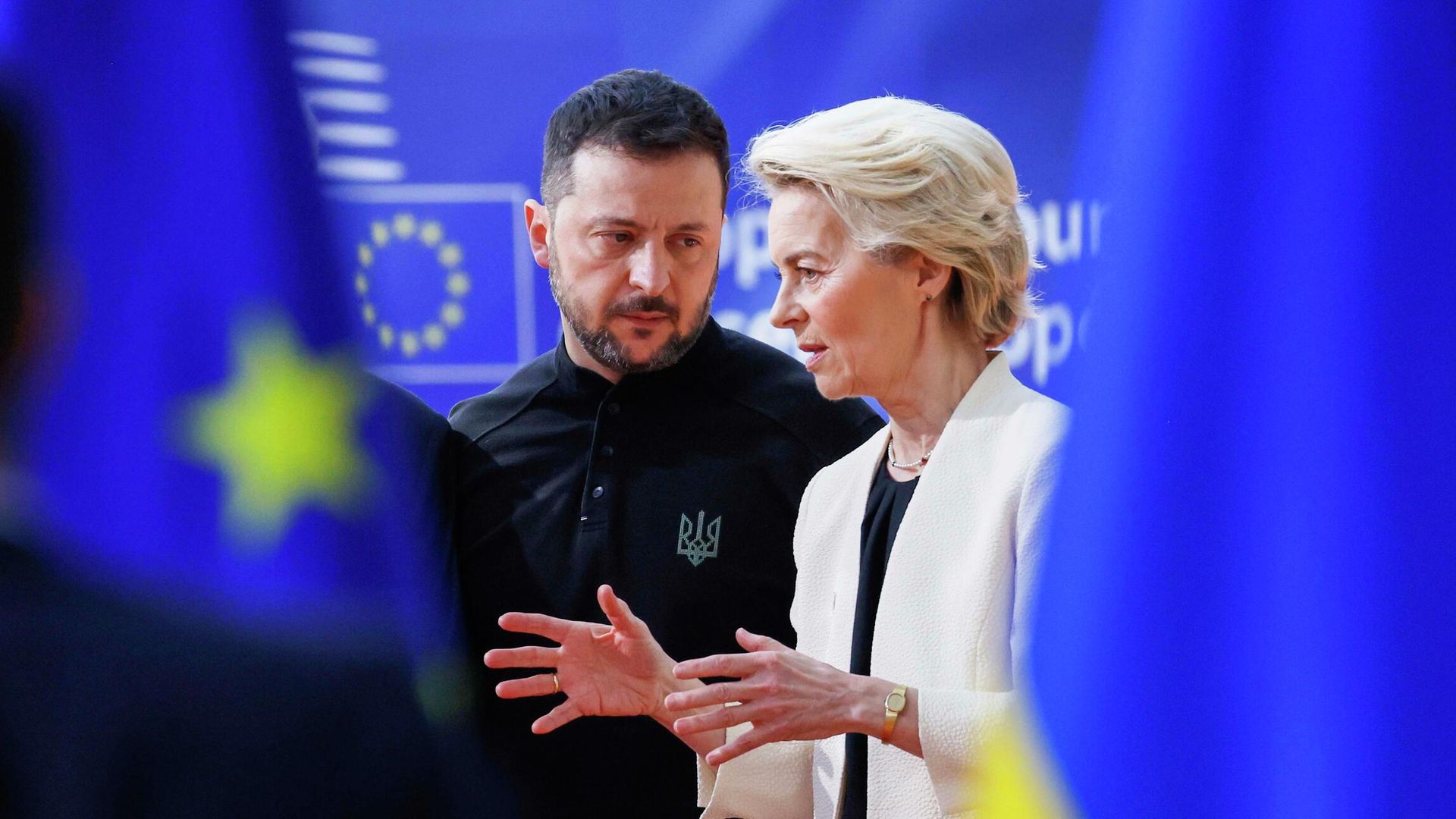 Зеленский допустил выборы на Украине через полгода после окончания боевых действий