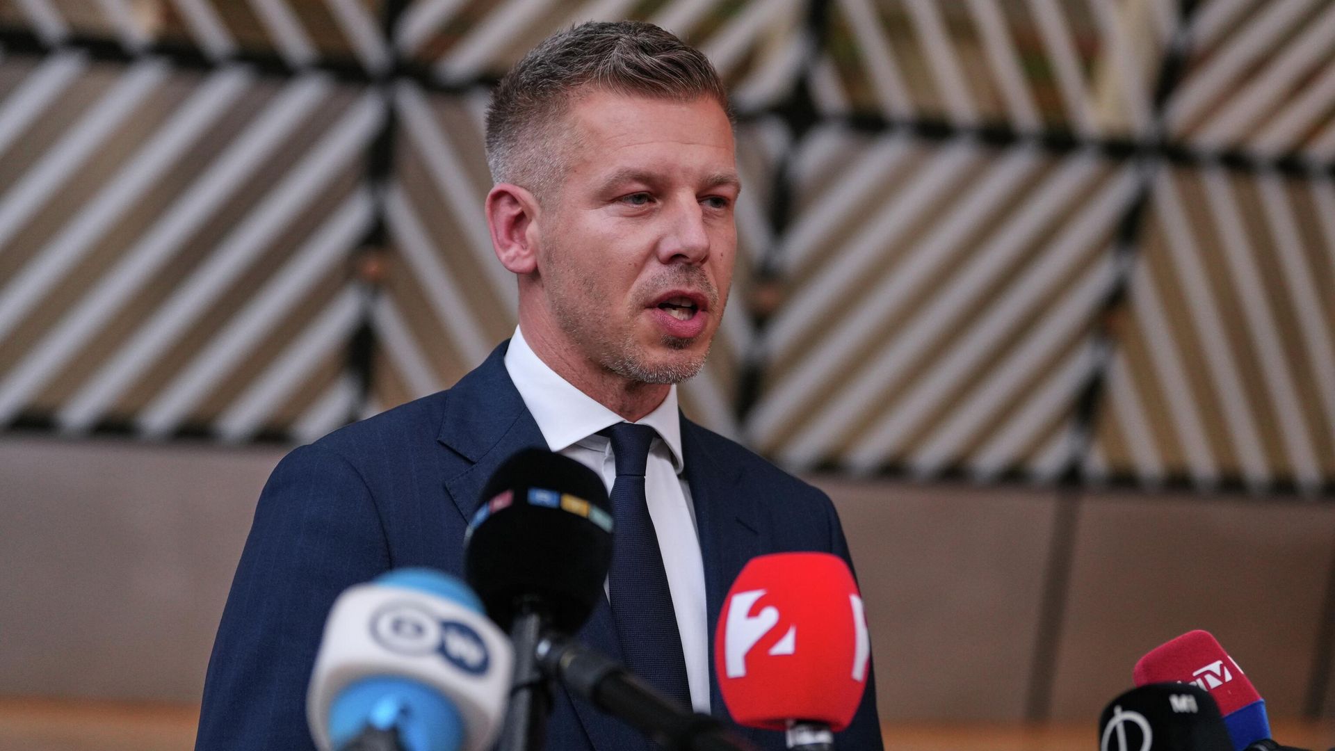 Венгрия связала одобрение бюджета ЕС с разблокировкой средств