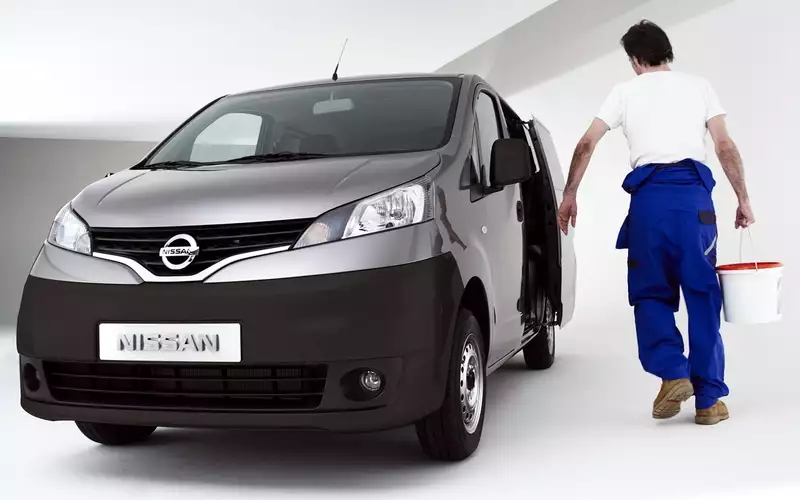 Nissan NV200 в России предлагают по цене LADA Largus