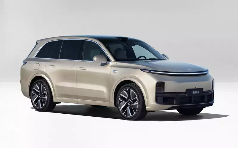 Li Auto вывела в России новый Li L8 с запасом хода до 1385 км
