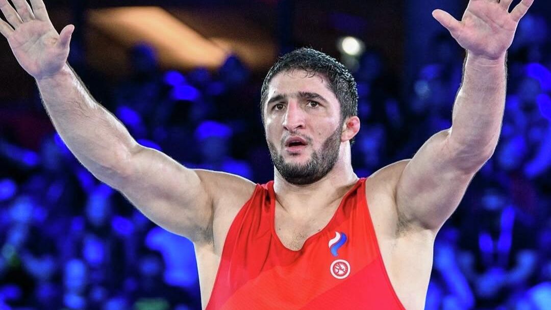 Аманула Гаджимагомедов вышел в финал чемпионата мира по борьбе