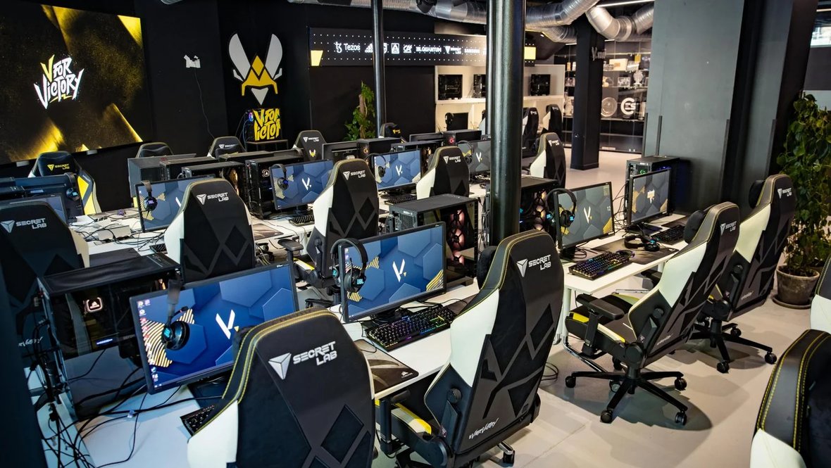 Team Vitality временно закрыла парижское пространство V.Hive после разгрома
