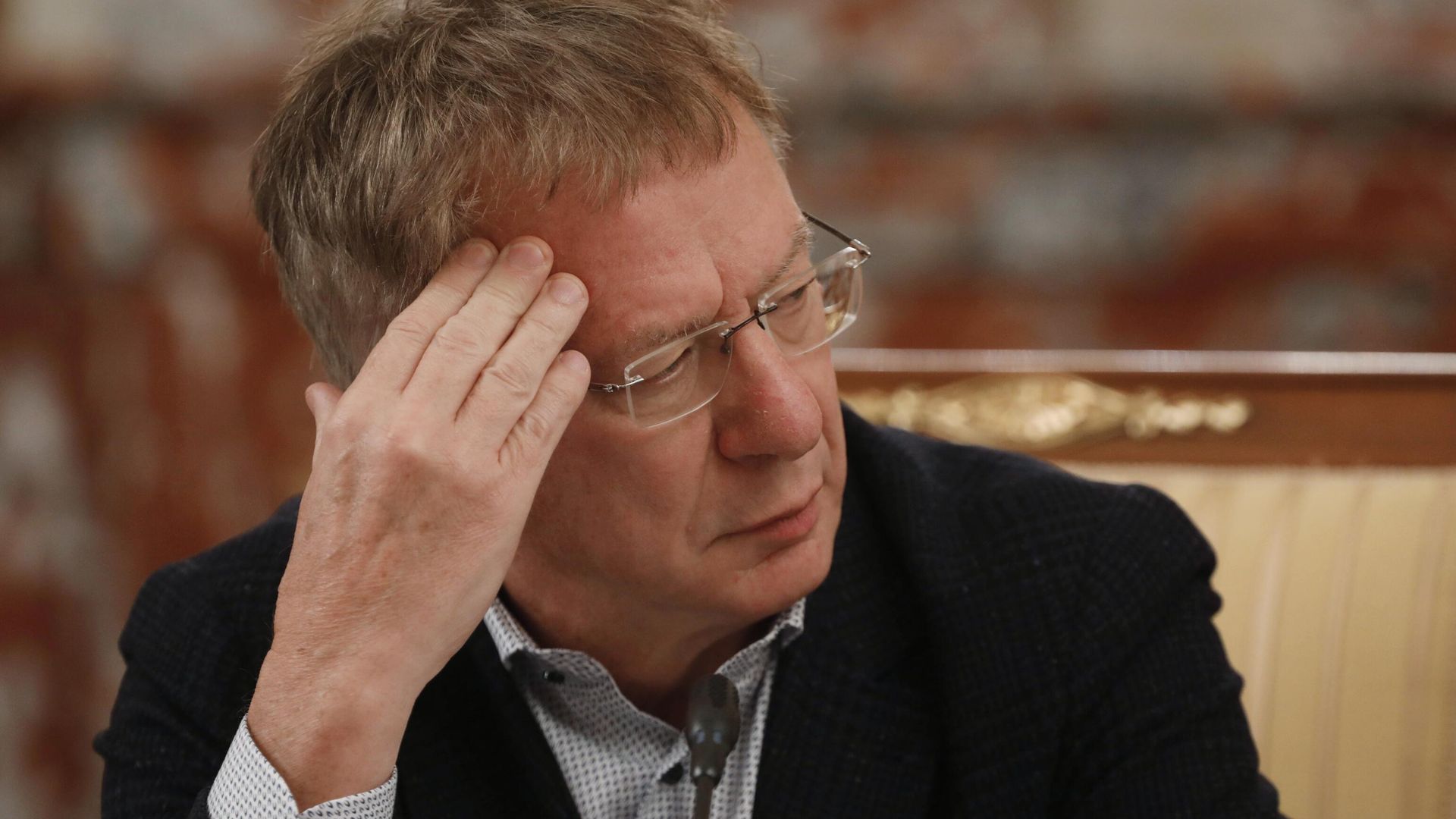 ФНС потребовала взыскать налоги с инвестора Александра Галицкого